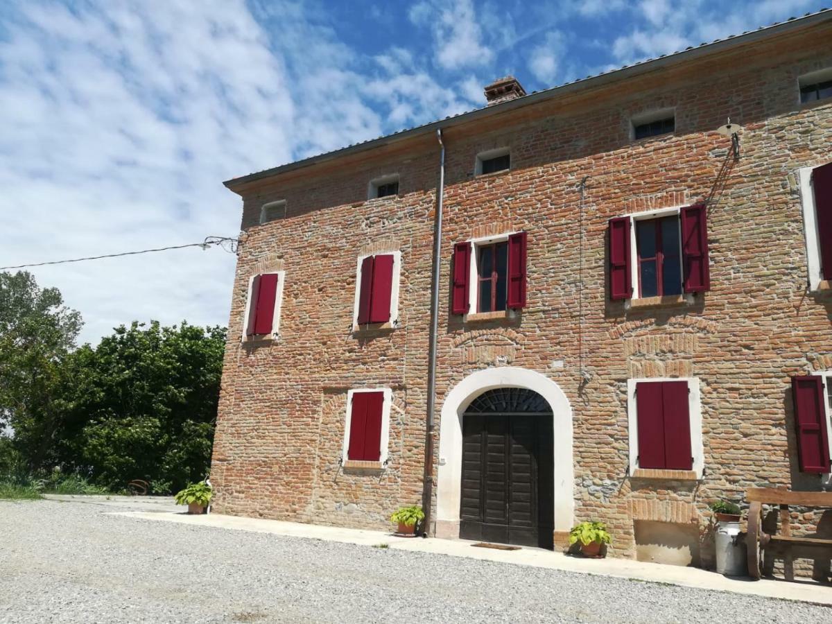 New Flowers Farm B&B Noceto Bagian luar foto