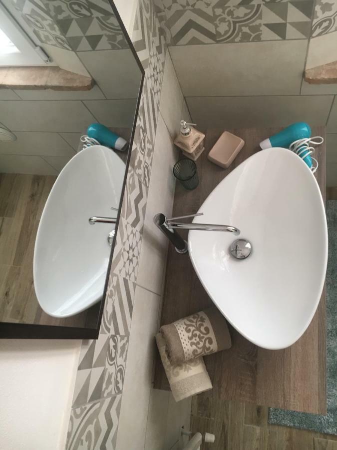 New Flowers Farm B&B Noceto Bagian luar foto