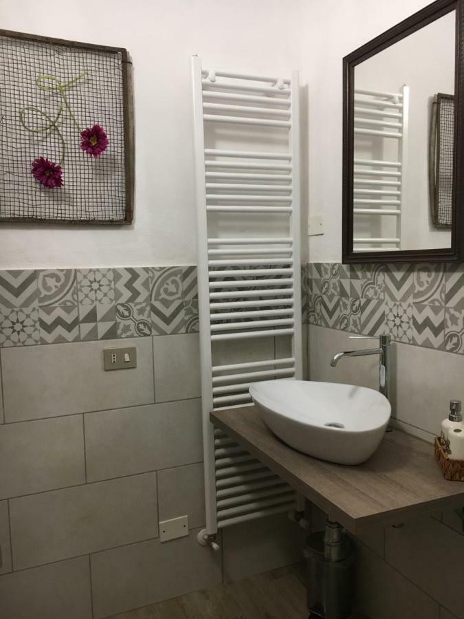 New Flowers Farm B&B Noceto Bagian luar foto